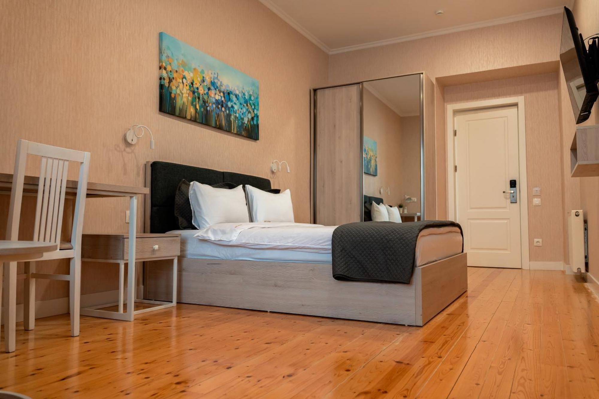 Hotel Well Inn Tbilisi Eksteriør billede