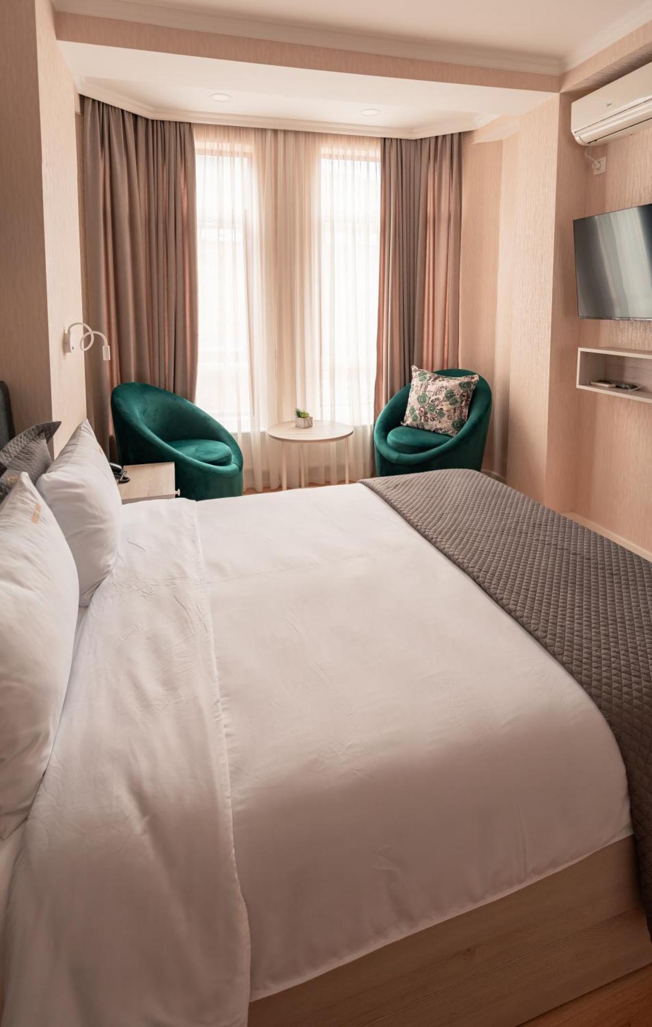 Hotel Well Inn Tbilisi Eksteriør billede