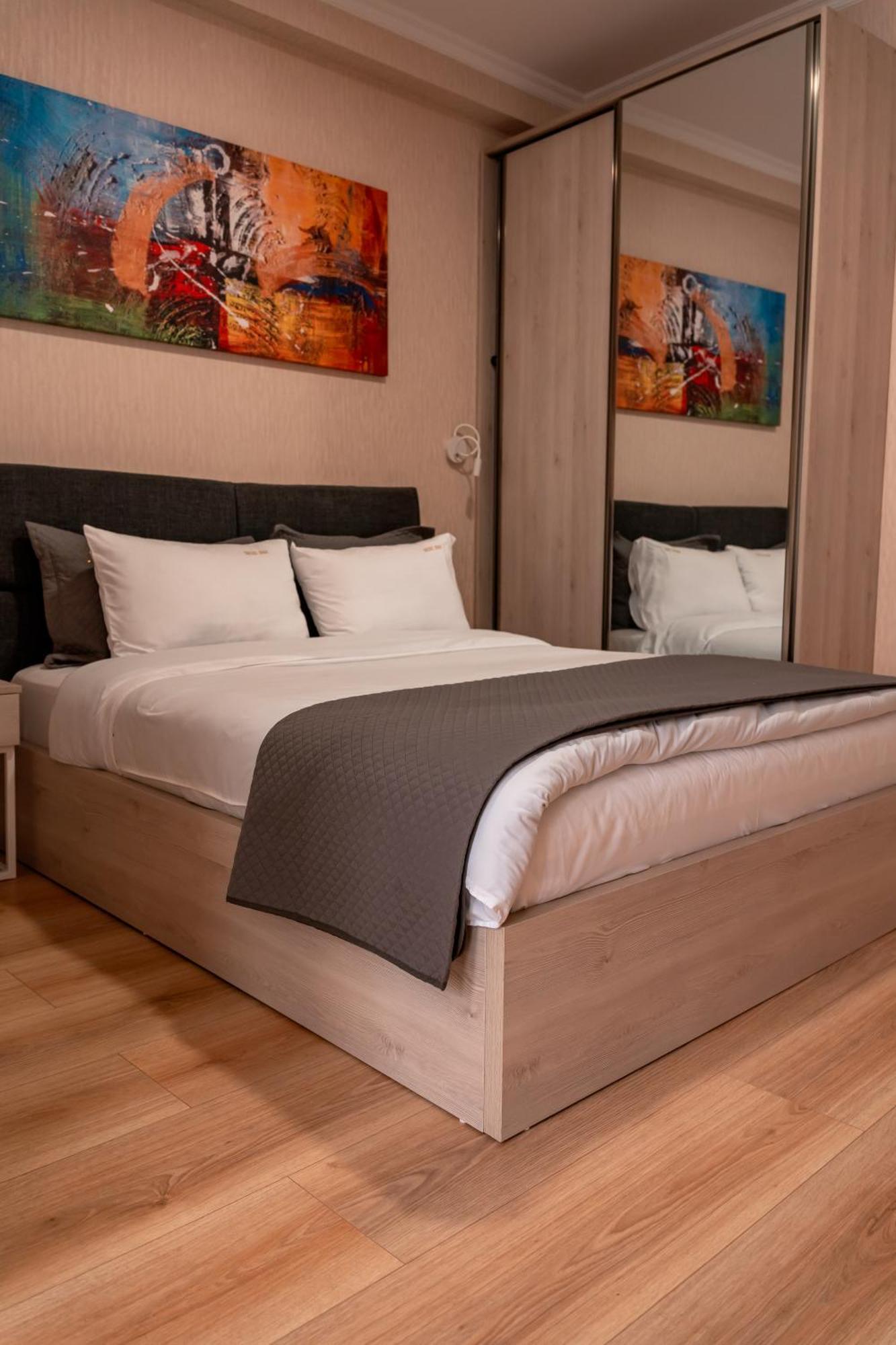Hotel Well Inn Tbilisi Eksteriør billede