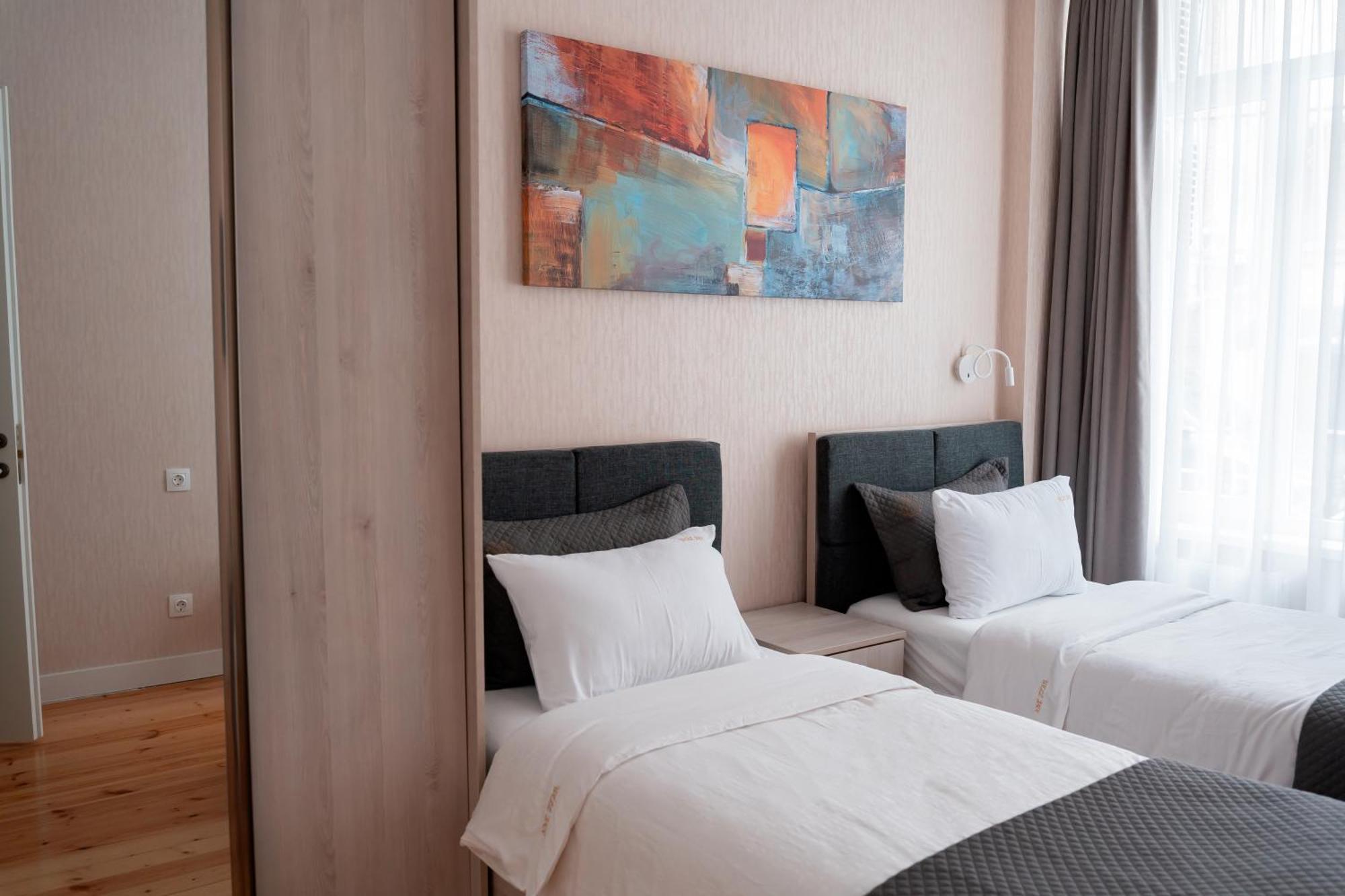 Hotel Well Inn Tbilisi Eksteriør billede